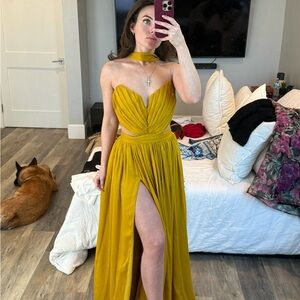 Elegant Mustard Yellow Strapless Dress